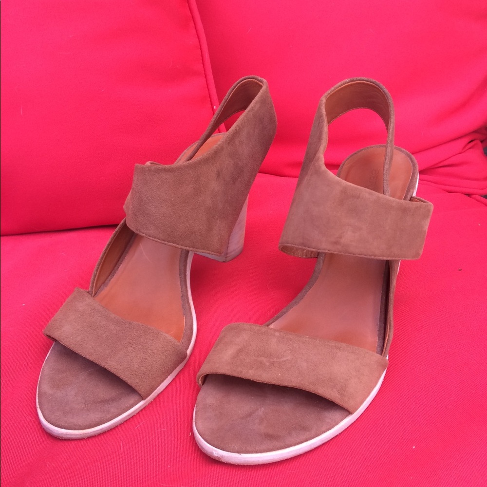 Brown suede Bernardo chunky heels, size 10
